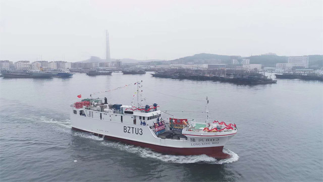 我國(guó)自主建造的首批兩艘大洋性玻璃鋼超低溫金槍魚(yú)延繩釣船隆興801和隆興802順利啟航,對(duì)于我國(guó)的玻璃鋼漁船產(chǎn)業(yè)化進(jìn)程具有里程碑式的重要而深遠(yuǎn)的意義。廣東博皓提供玻璃鋼船艇選材解決方案。