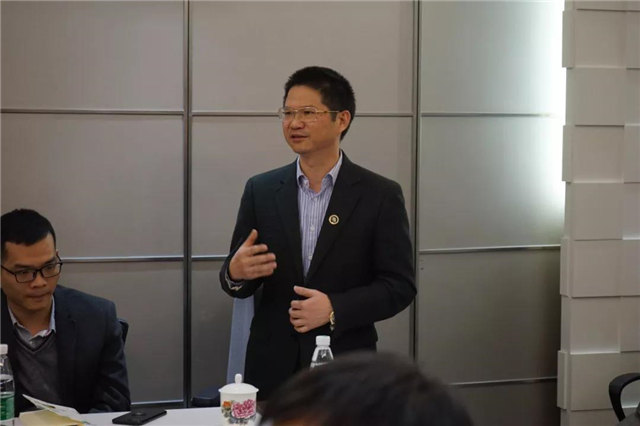 南部地區(qū)不飽和樹(shù)脂生產(chǎn)企業(yè)座談會(huì)在廣東博皓圓滿舉行，廣東博皓董事長(zhǎng)賴厚平先生作了發(fā)言