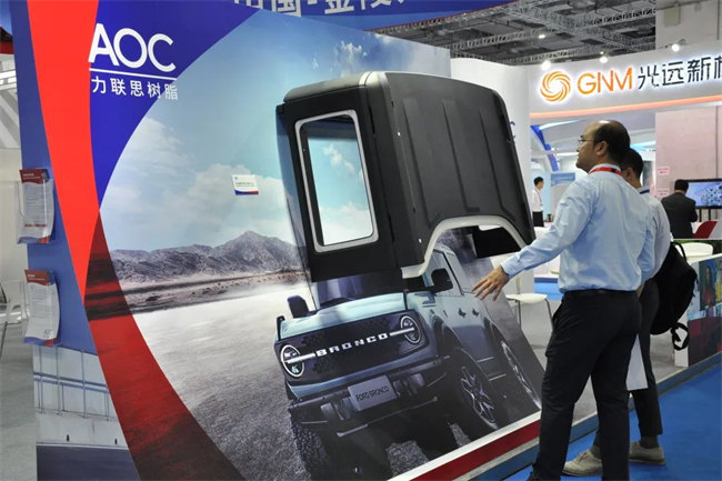 福特烈馬國產(chǎn)版上市:復(fù)刻經(jīng)典設(shè)計(jì),引領(lǐng)材料革新 -3