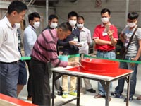 模具實操--第七期廣東博皓玻璃鋼模具制作培訓班 模具實操--第七期廣東博皓玻璃鋼模具制作培訓班